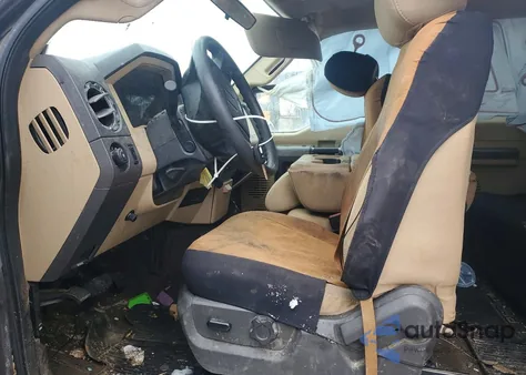 2015 Ford F250 z USA, uszkodzony, nr VIN 1FT7X2BT3FEC13324